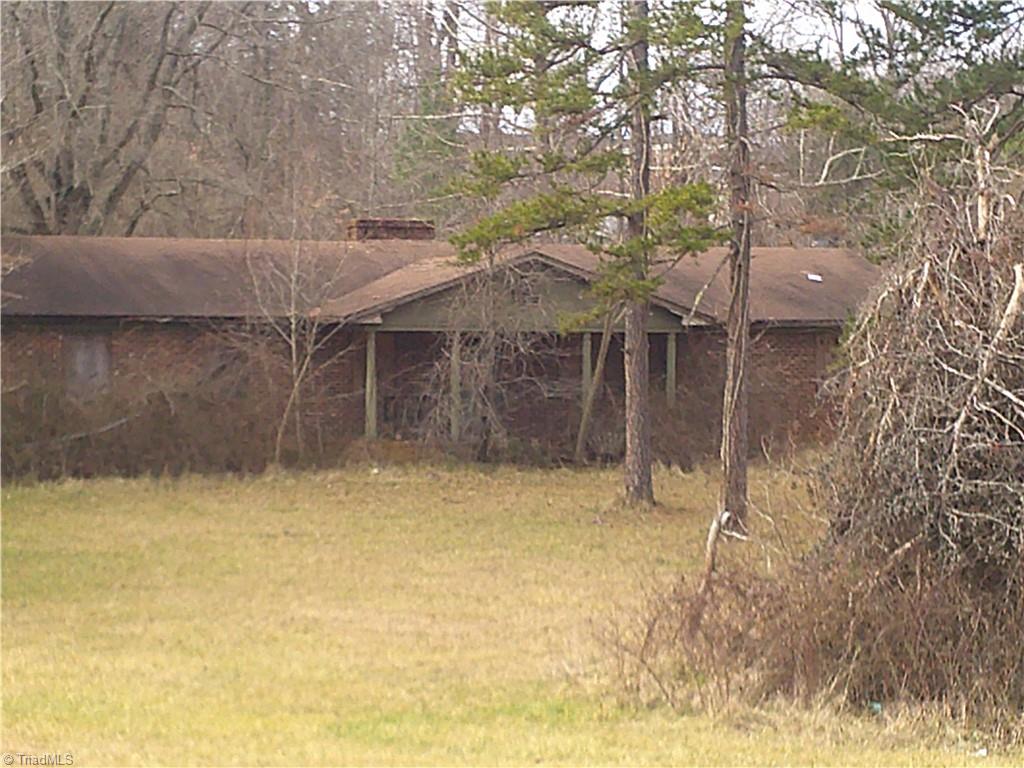1 Harb Drive Property Photo 5