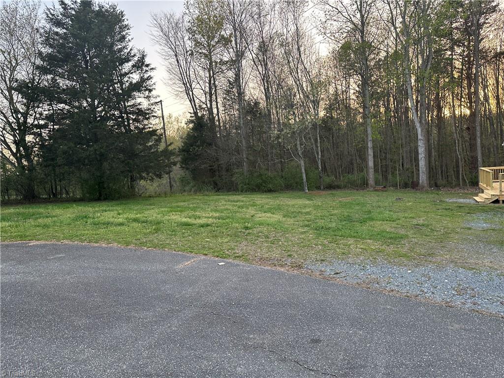 305 Leonard Meadow Road Property Photo 5