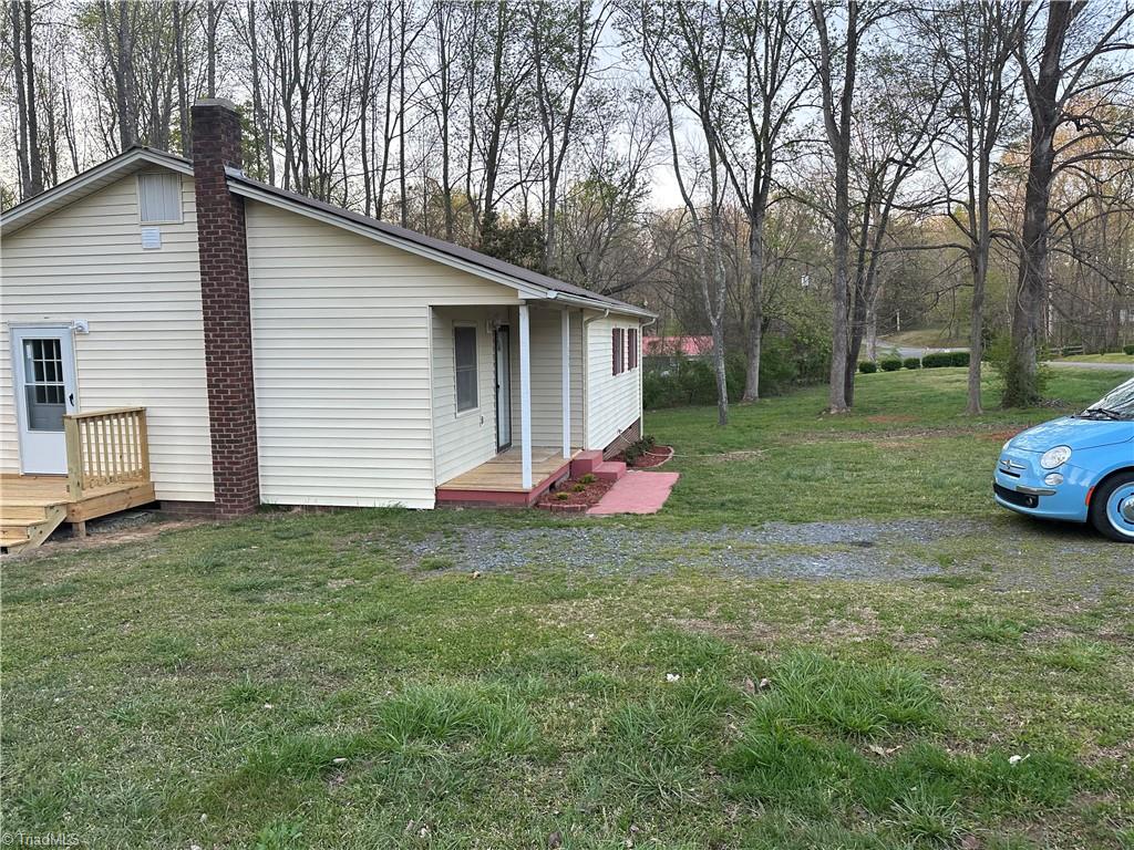 305 Leonard Meadow Road Property Photo 11