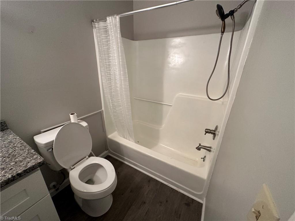 305 Leonard Meadow Road Property Photo 25