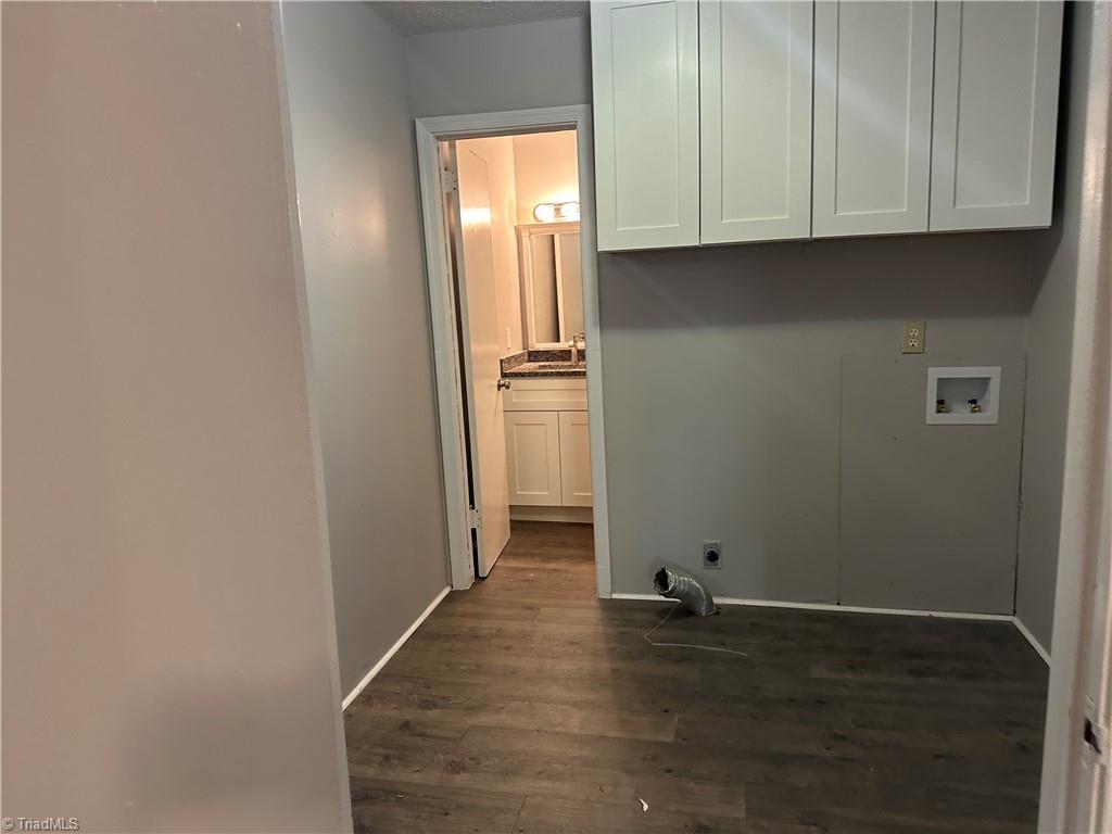 305 Leonard Meadow Road Property Photo 27