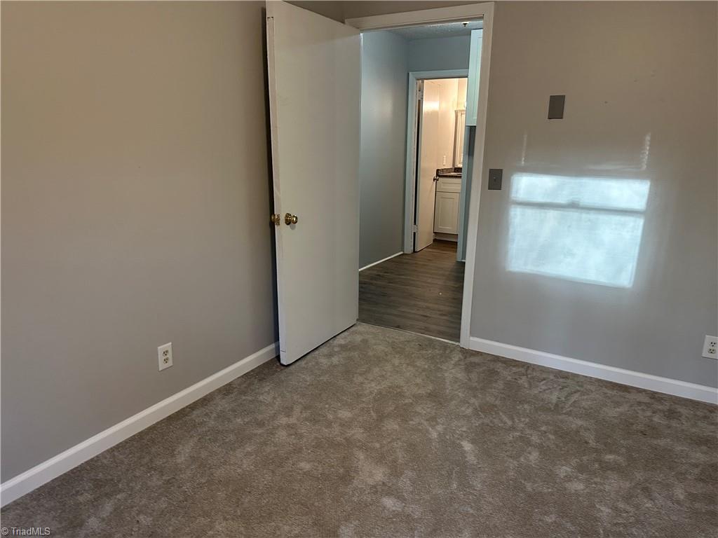 305 Leonard Meadow Road Property Photo 29