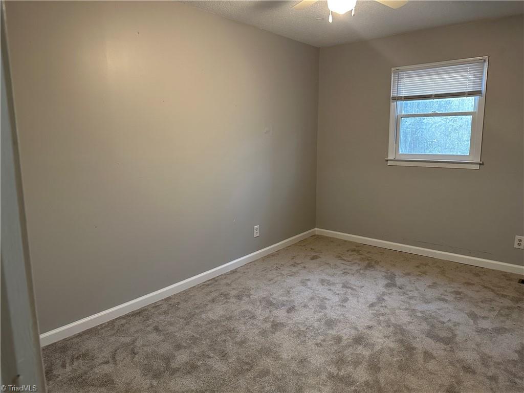 305 Leonard Meadow Road Property Photo 30