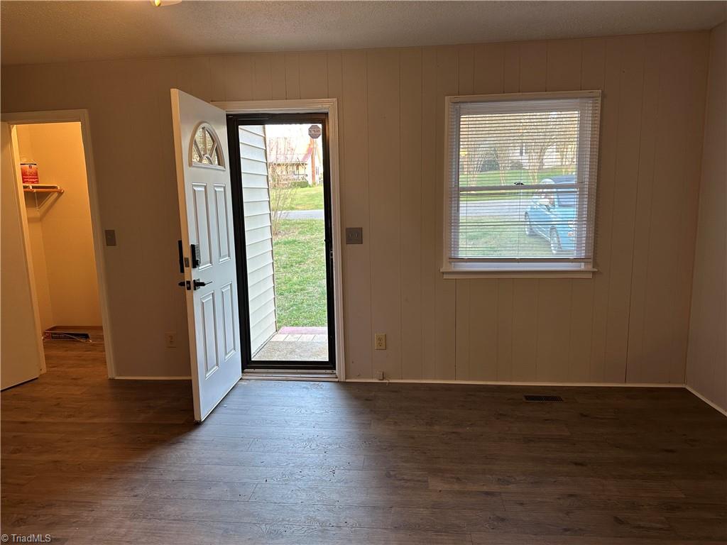 305 Leonard Meadow Road Property Photo 35