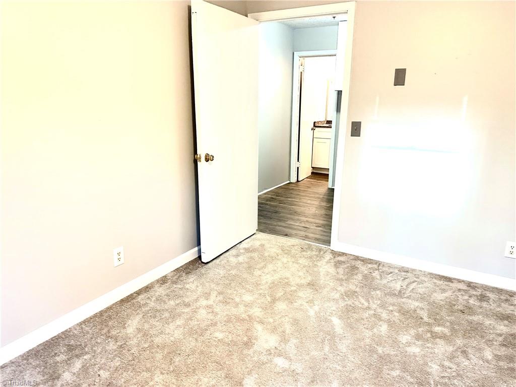 305 Leonard Meadow Road Property Photo 39