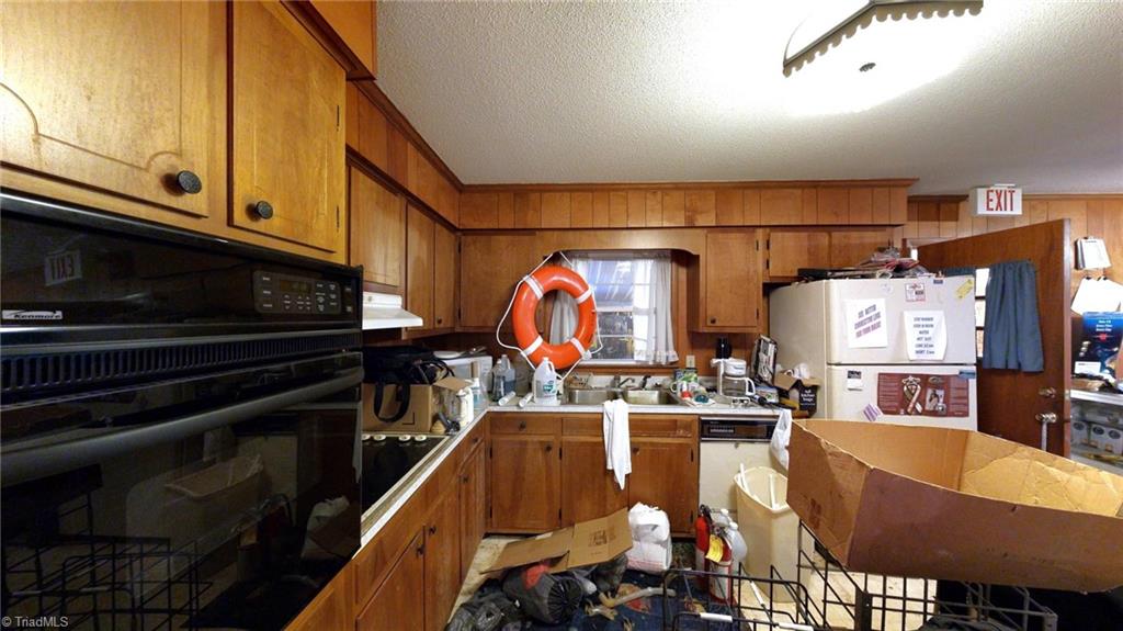 7113 Brown Summit Road Property Photo 7