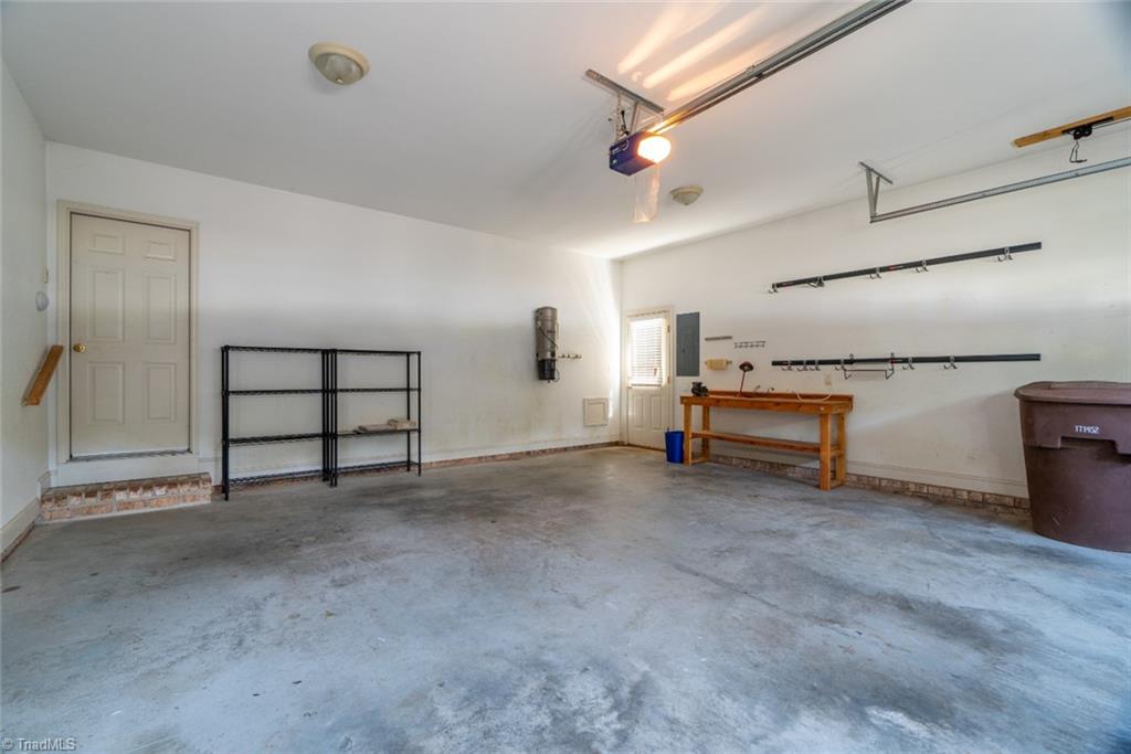 4612 Baylor Street Property Photo 18