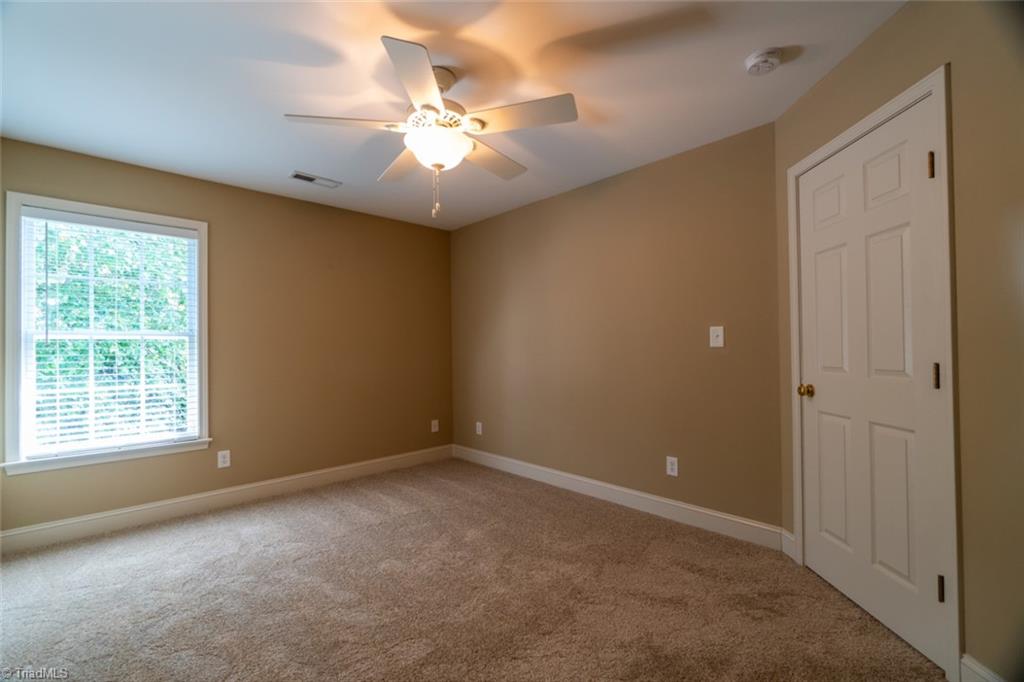 4612 Baylor Street Property Photo 31