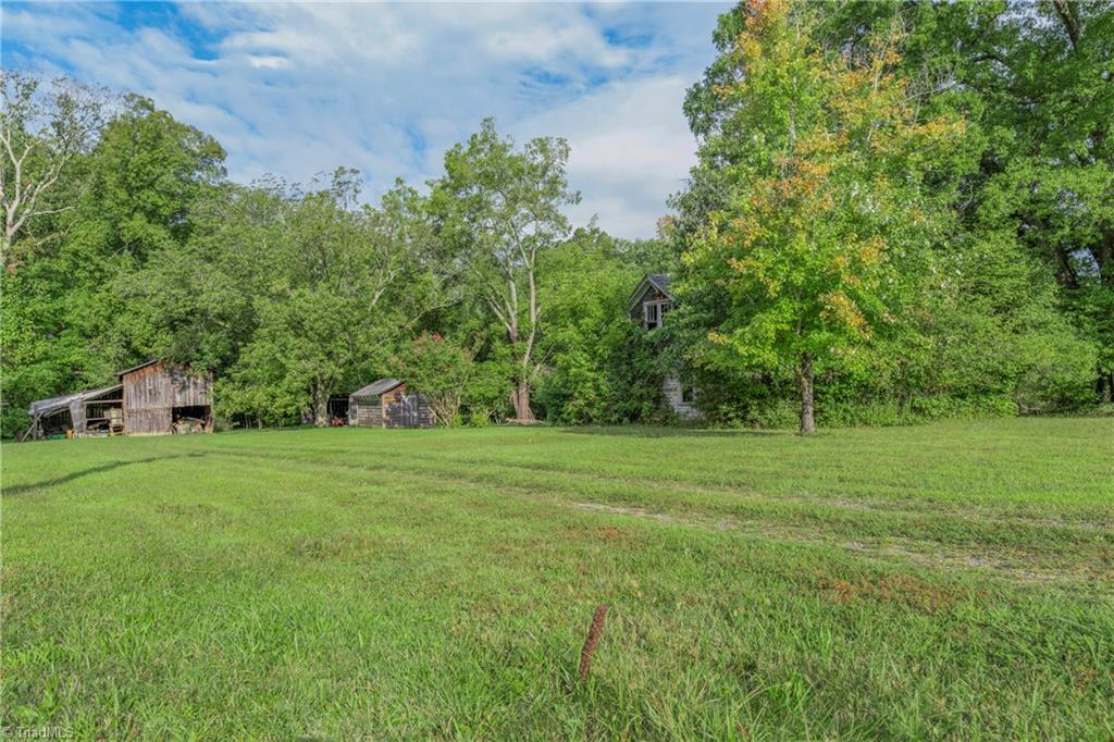 737 Joyce Circle Property Photo 8