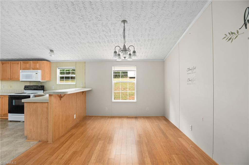 5164 Yukon Road Property Photo 4