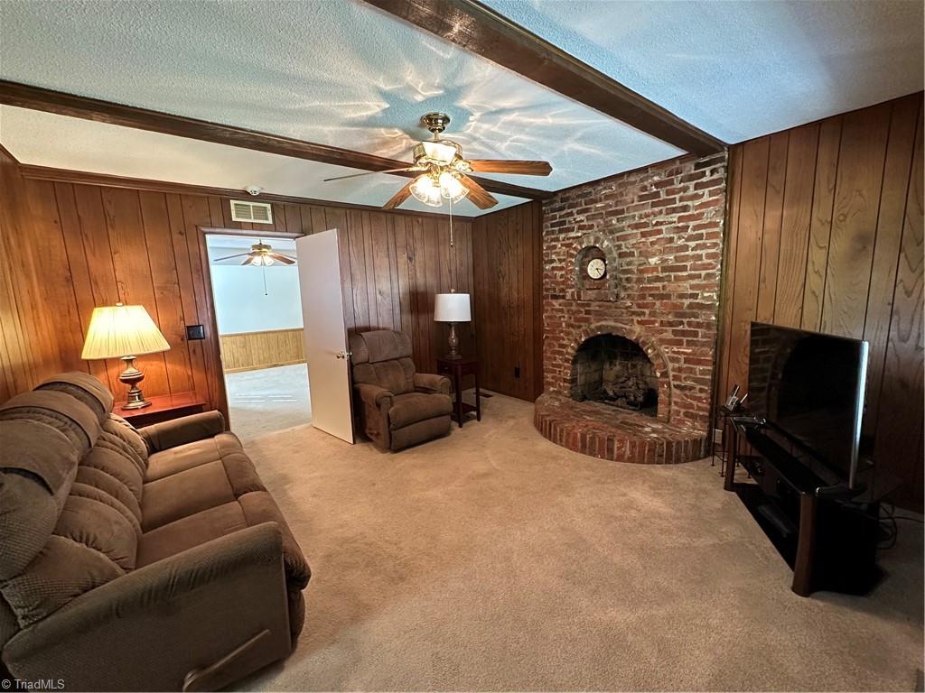 4017 Rehobeth Church Road Property Photo 6