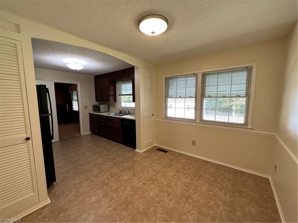 4017 Rehobeth Church Road Property Photo 11