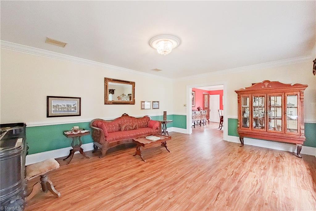 206 Trexler Avenue Property Photo 8