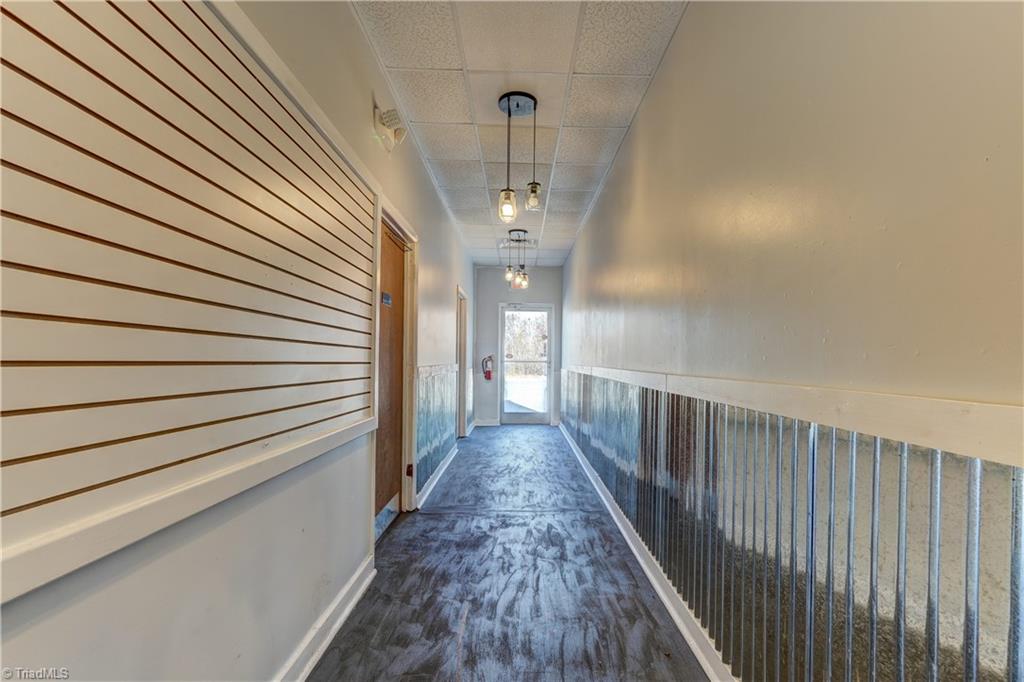 247 W Kings Highway Property Photo 32