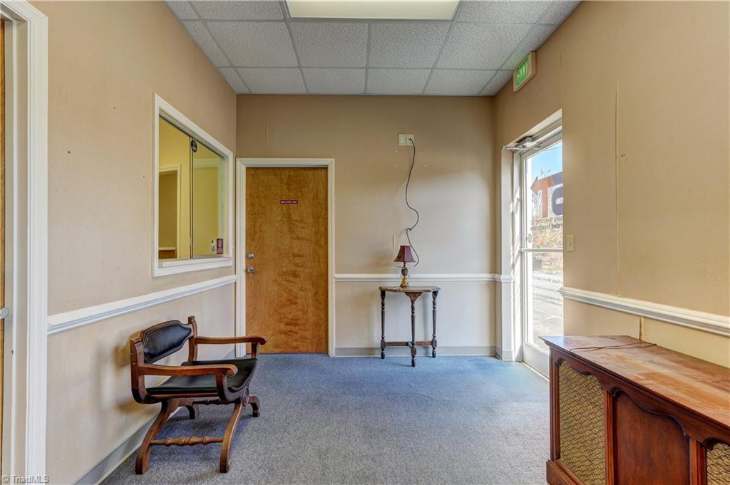 247 W Kings Highway Property Photo 35