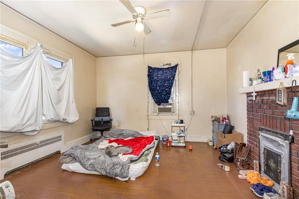 1012 S Main Street Property Photo 15