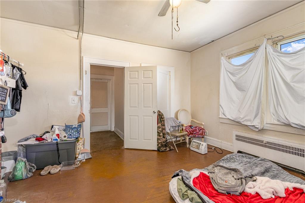 1012 S Main Street Property Photo 16