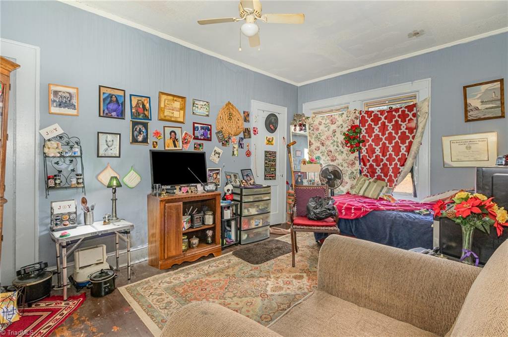 1012 S Main Street Property Photo 32