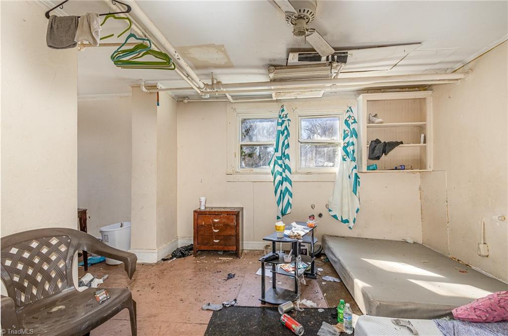 1012 S Main Street Property Photo 39