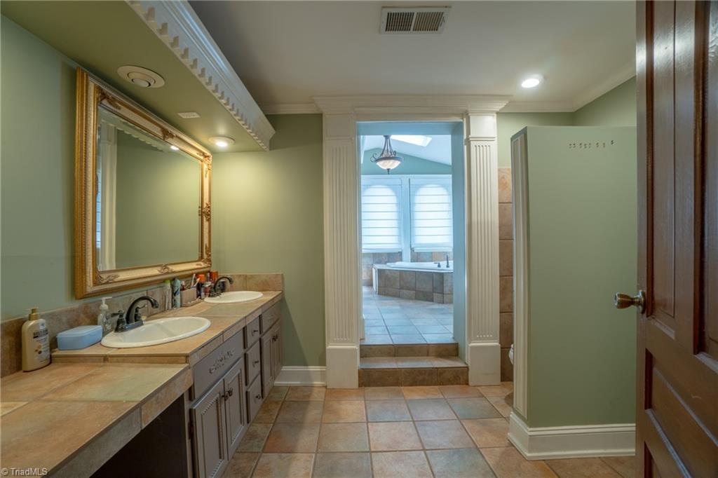 4416 Holly Springs Road Property Photo 12