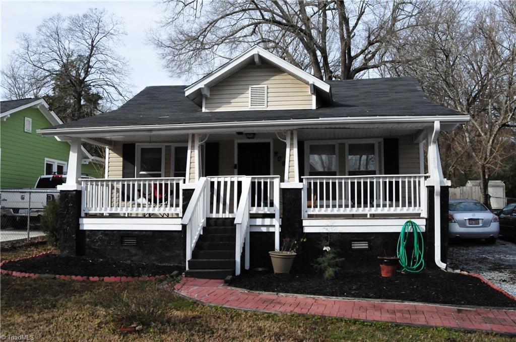 906 Carter Street Property Photo 1