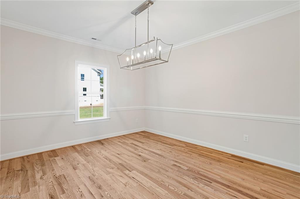 4023 Estate Drive Property Photo 18