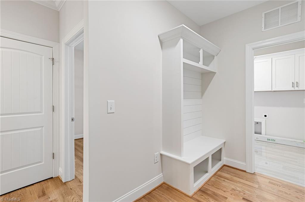 4023 Estate Drive Property Photo 32