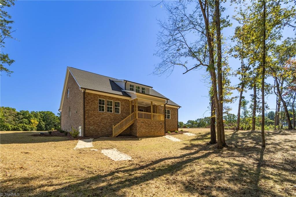 4023 Estate Drive Property Photo 41