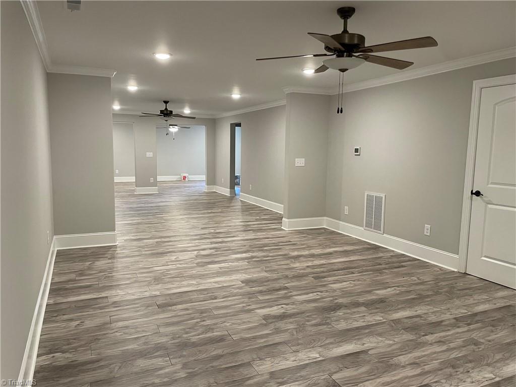 5471 Meadowlark Court Property Photo 4