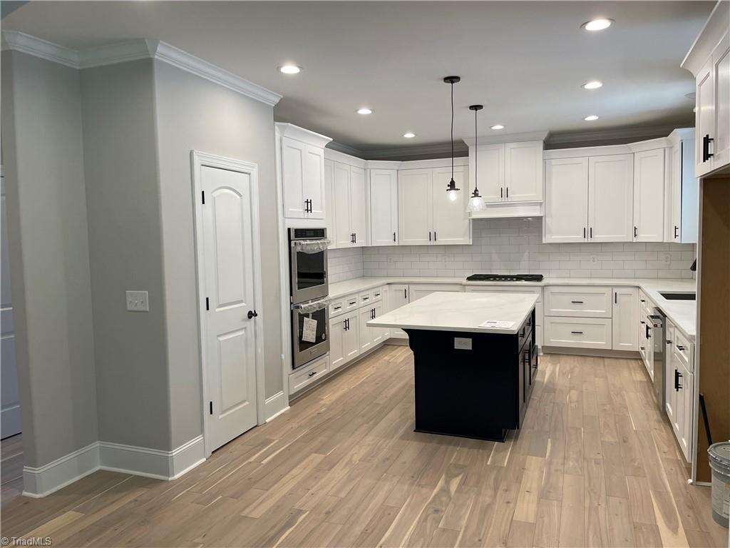 5471 Meadowlark Court Property Photo 7
