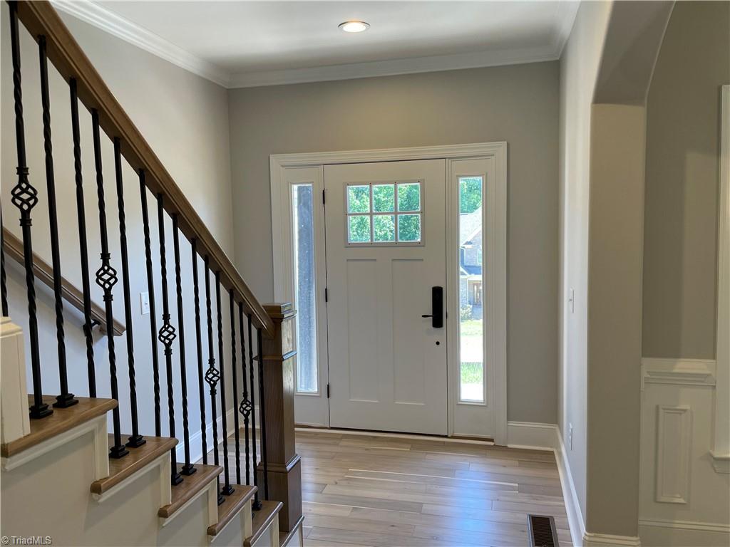 5471 Meadowlark Court Property Photo 9