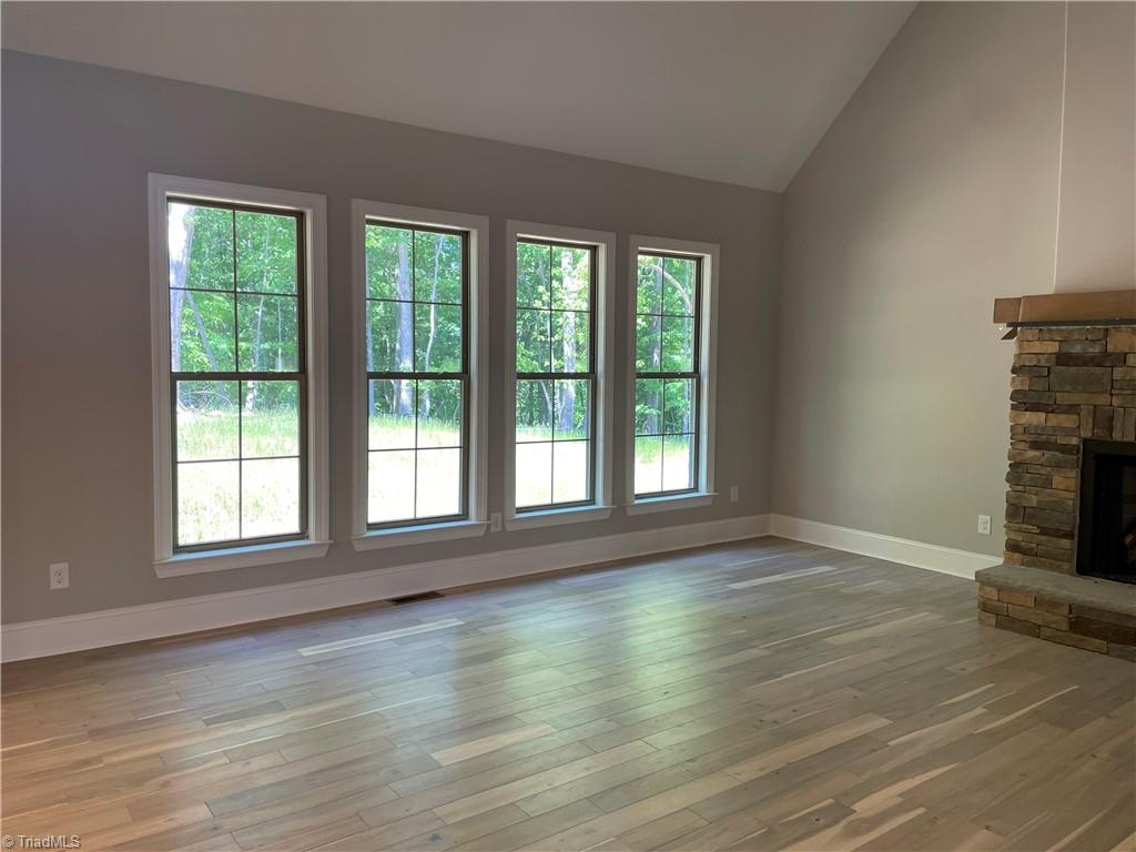 5471 Meadowlark Court Property Photo 12
