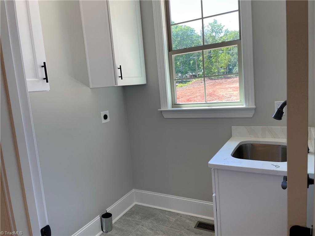 5471 Meadowlark Court Property Photo 13