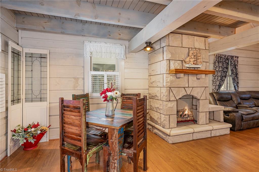 1132 Rustic Lane Property Photo 8