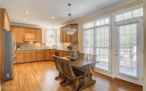 6710 Breeze Pointe Drive Property Photo 18