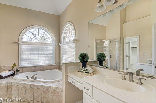6710 Breeze Pointe Drive Property Photo 23