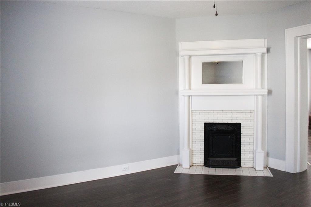 505 S Iredell Avenue Property Photo 19