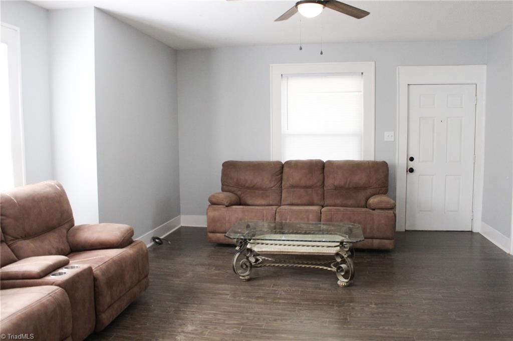505 S Iredell Avenue Property Photo 22