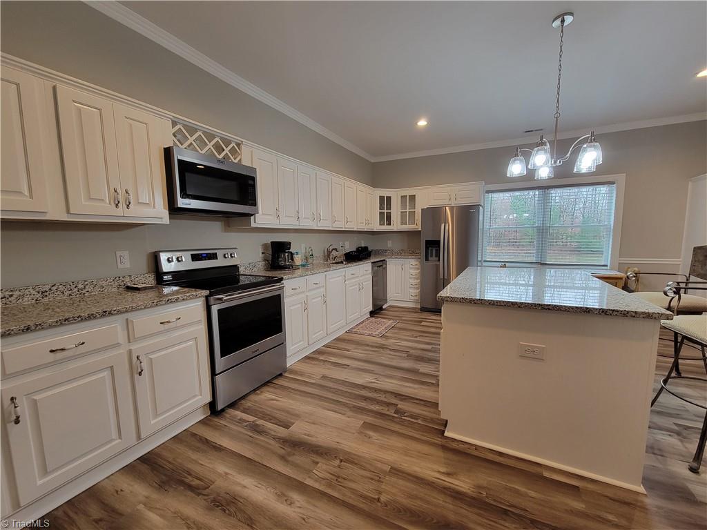 1213 Fairview Drive Property Photo 2