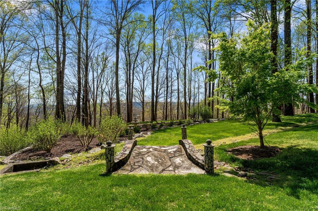 9259 Statesville Road Property Photo 11