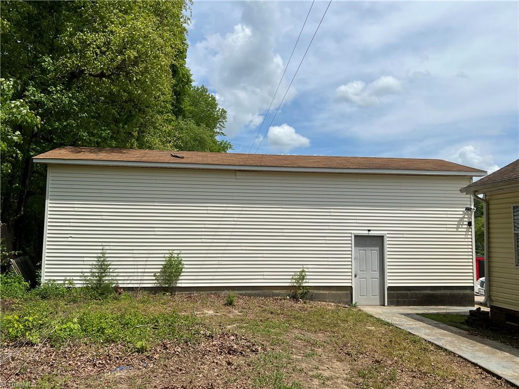 403 Oak View Lane Property Photo 43