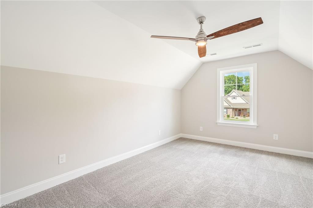 128 Grandworth Way Property Photo 27