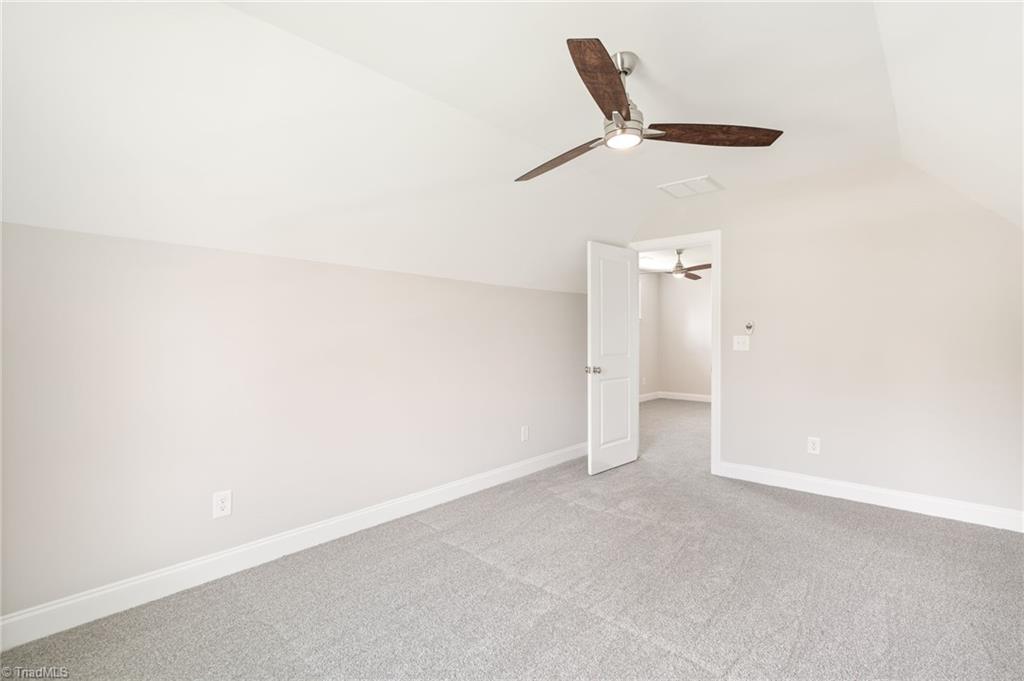 128 Grandworth Way Property Photo 28