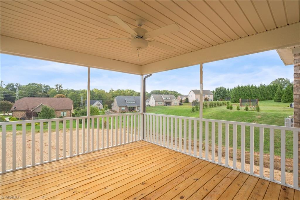 128 Grandworth Way Property Photo 32
