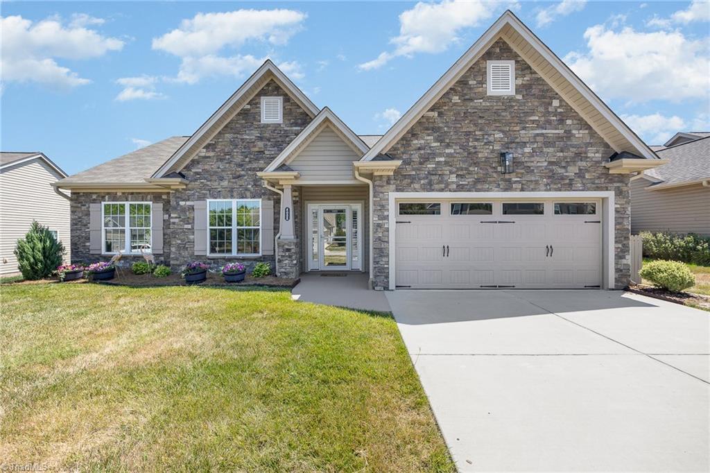 4008 Brayden Drive Property Photo 1