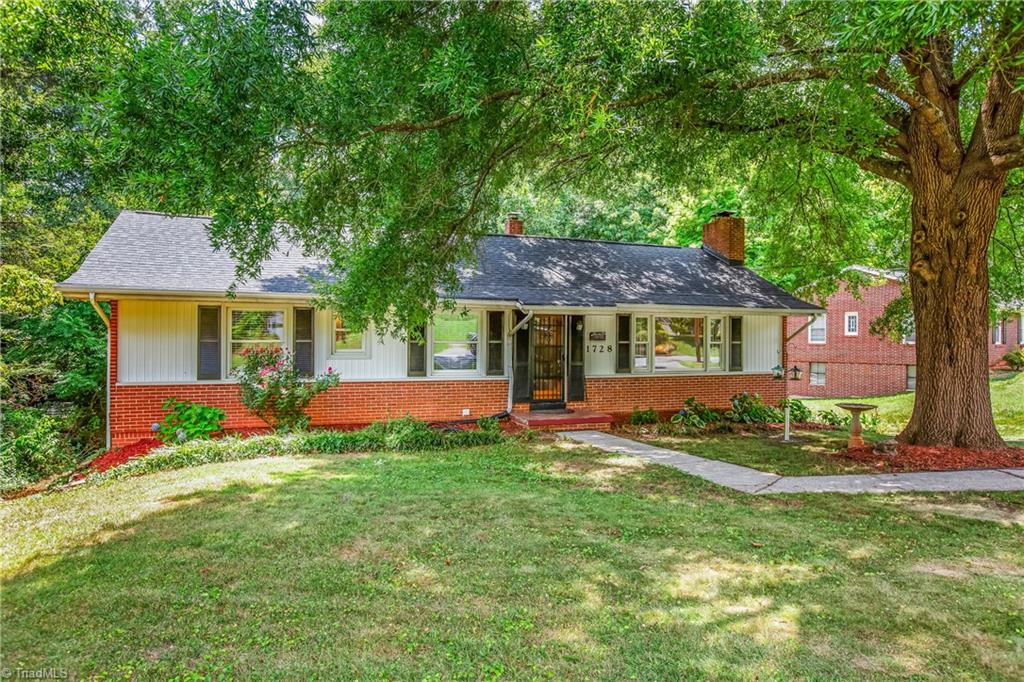 1728 Lancelot Lane Property Photo 1