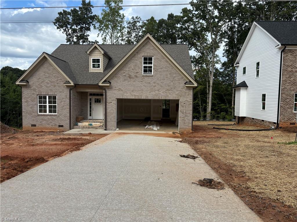1005 Kelwyn Lane Property Photo 1