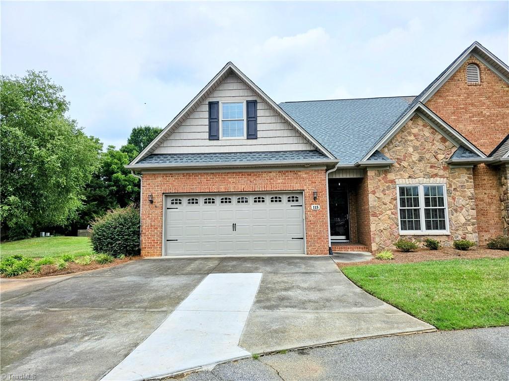 115 Oleander Drive Property Photo