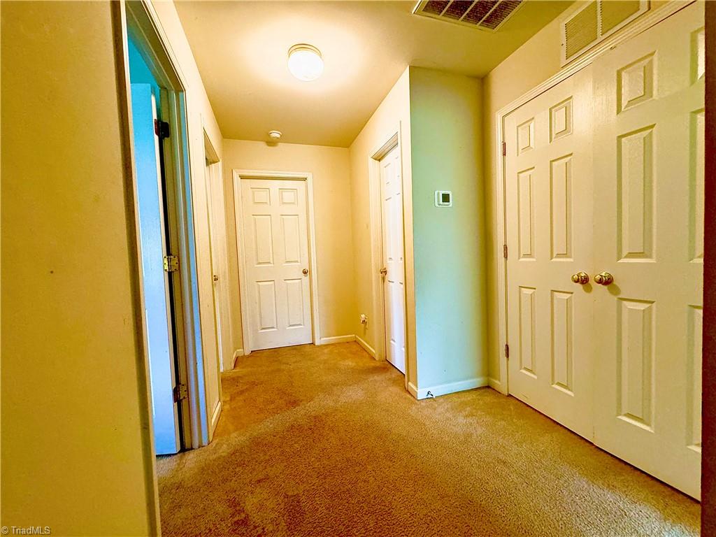622 Bentley Lane Property Photo 5