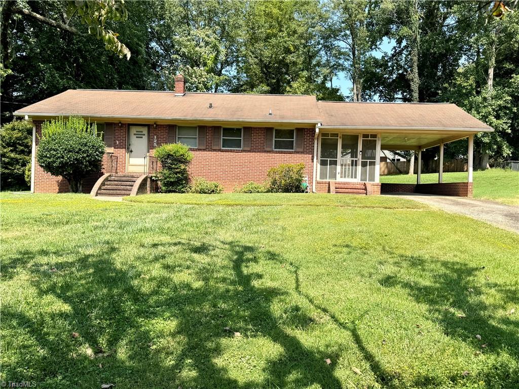 125 Laura Avenue Property Photo 1